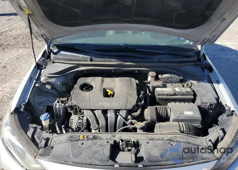 2017 Hyundai Elantra Se z USA, uszkodzony, nr VIN 5NPD84LF7HH137789